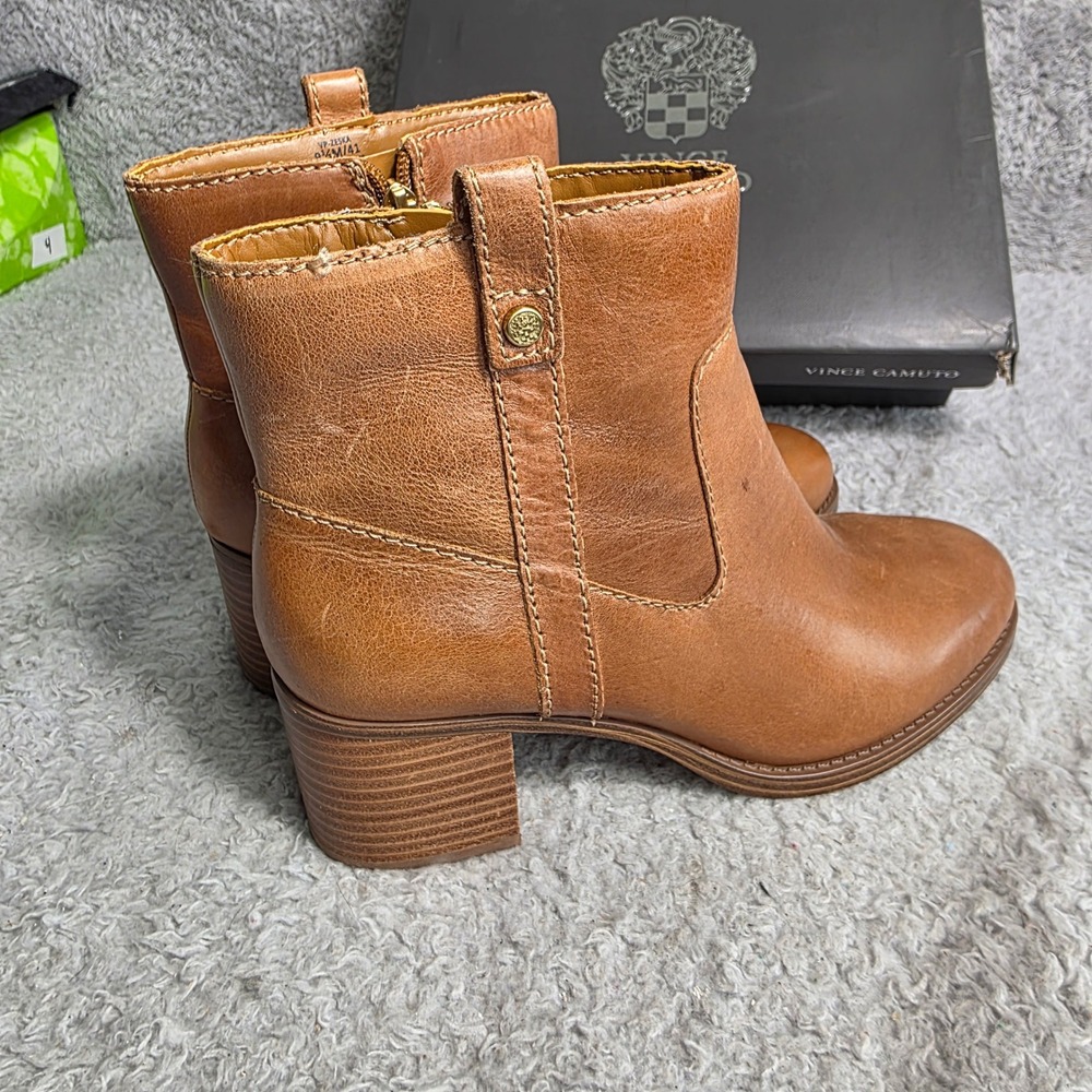 Vince Camuto Ankle Bootie Boots Distressed Leather Cognac Brown Womens 9.5 NEW - Picture 3 of 8